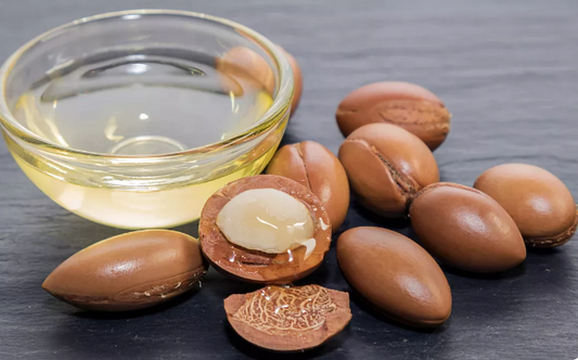L'Aventure de l'Huile d'Argan et des Microlocks : Un Duo Dynamique !